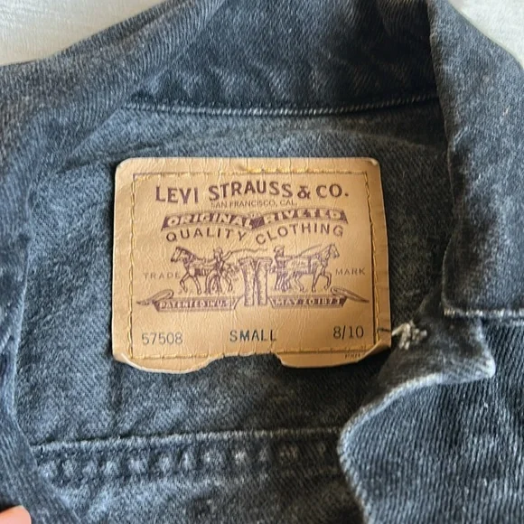 Levis Orange Tab Denim Jacket 
Fits like a women’s small. - Picture 3 of 8